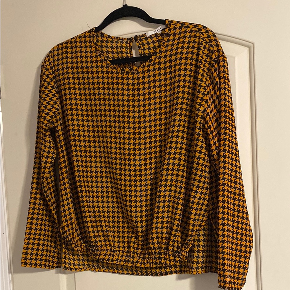 2/$10! RO&DE. Women’s blouse.